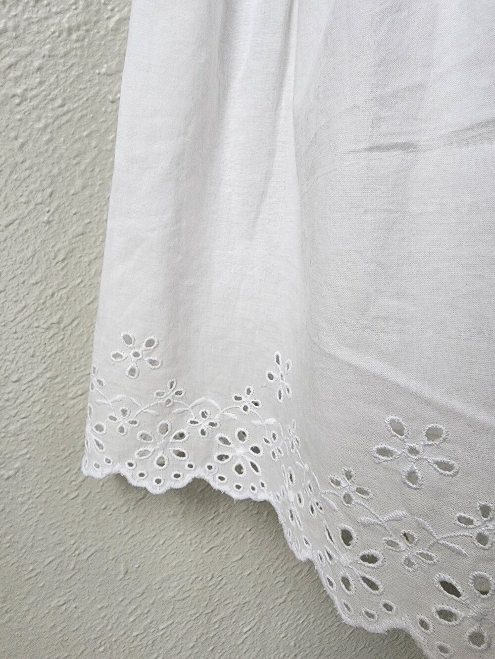 Aerie Smocked Tiered Bodice Eyelet Midi Dress Size Small In White - Picture 6 of 9
